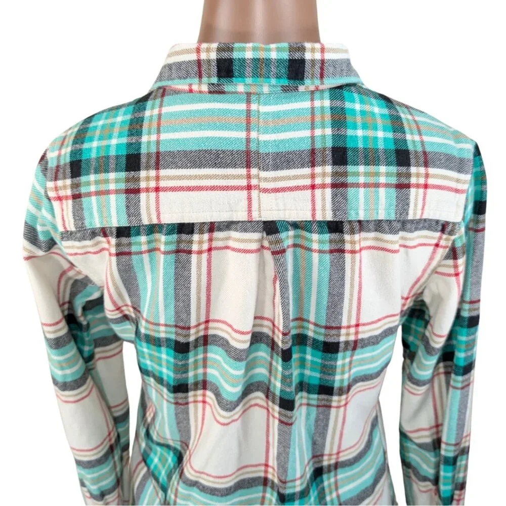 SOLD Woolrich XS Pemberton Plaid Long Sleeve Button Front Flannel Shirt - Picture 6 of 9